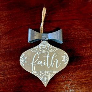 Wooden christmas tree ornament with Faith script